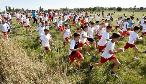 FODISZ Diákolimpia Bács-Kiskun megyei Mezei Futóverseny 