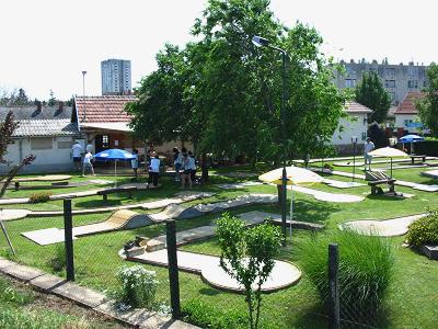 Minigolf szabadidős program